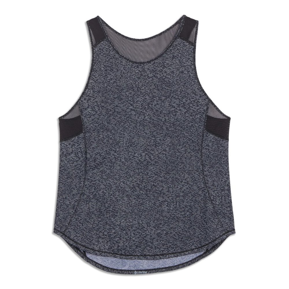 lululemon Scuplt Tank with Mesh Panels in Color: Diffuse Starlight Black
